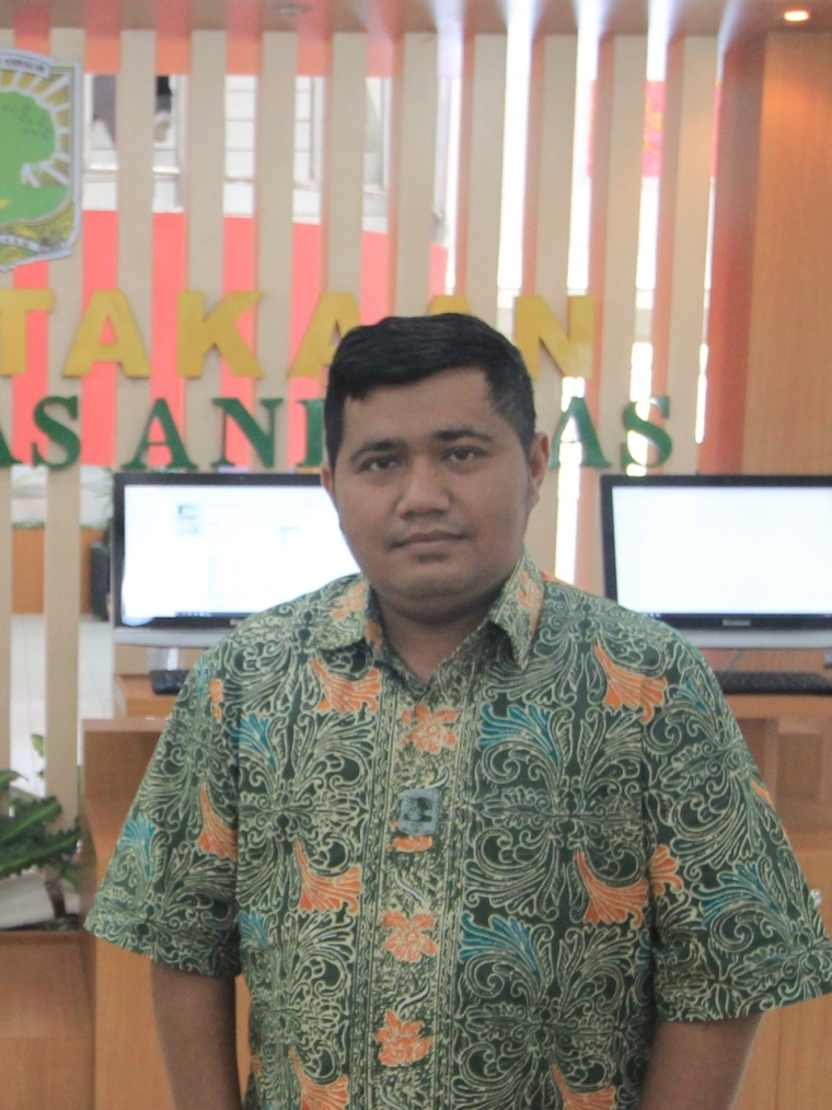 Dian Niko Putra, A.Md