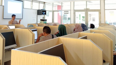 Perpustakaan Unand Tingkatkan Kompetensi Tenaga Kependidikan melalui Pelatihan Penelusuran Literatur